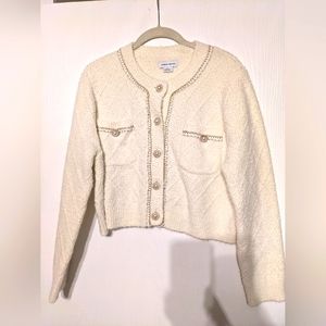 Urban revive crop pearl button sweater cream M